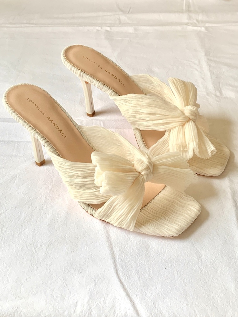 Loeffler Randall Claudia Pleated Skinny Heel Mules Pearl US10